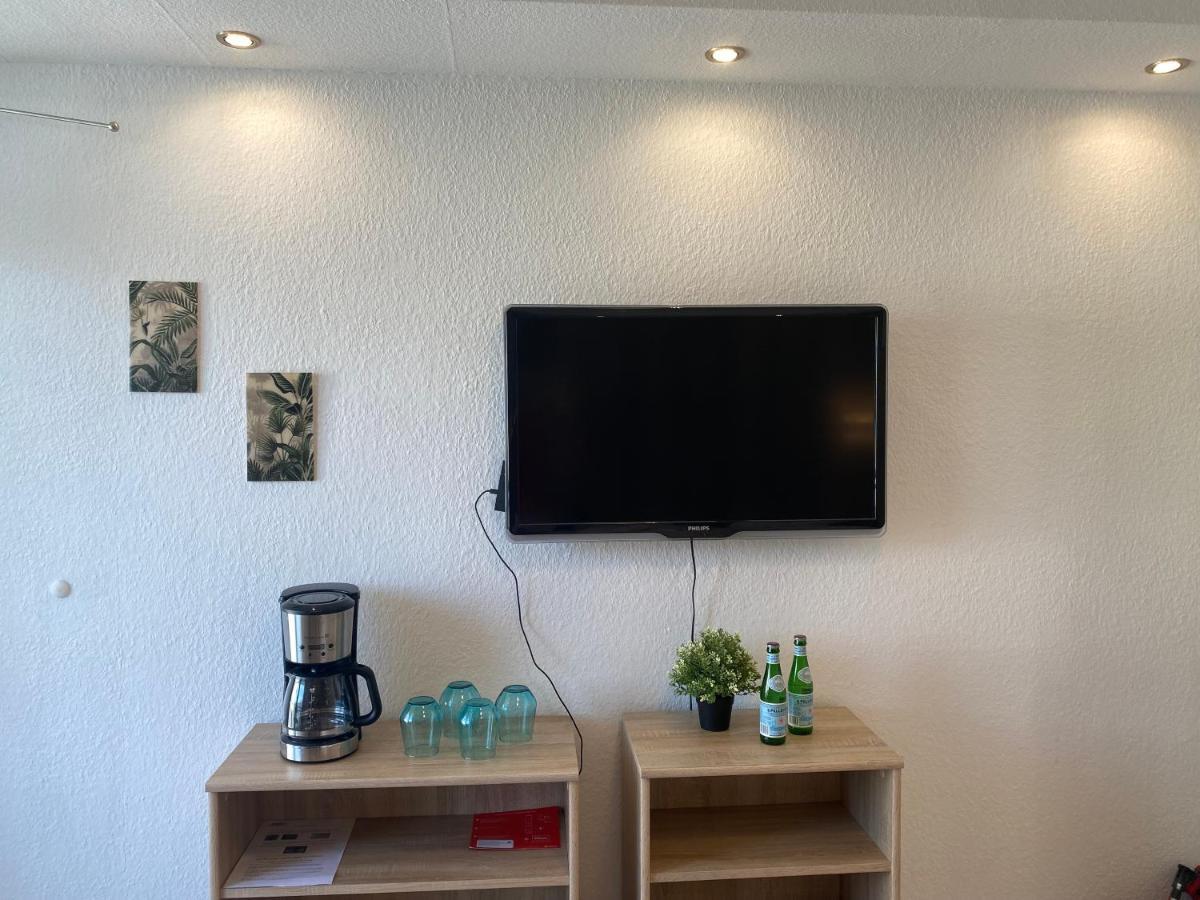 Charming Apartment - Balcony - Wifi - Kitchen 马格德堡 外观 照片